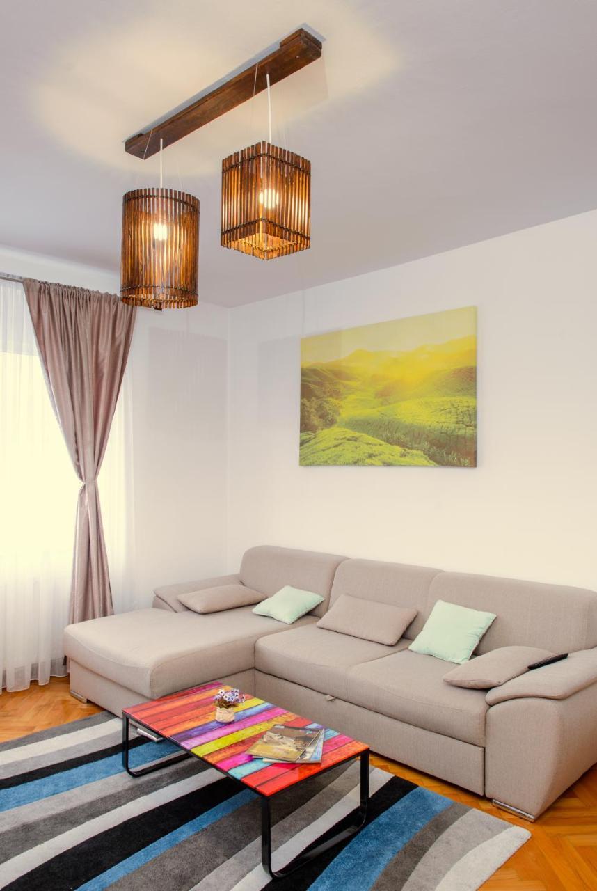 Sunshine Apartment Brașov Exterior foto